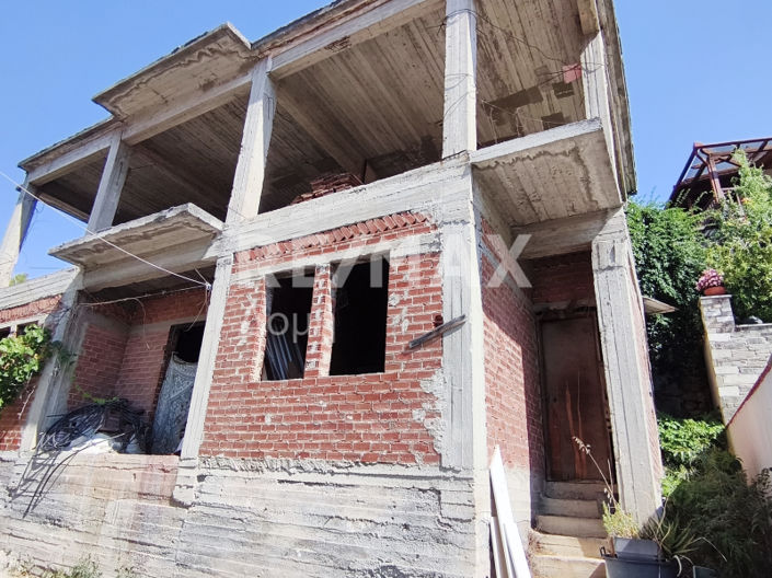 Image No.15-House for sale