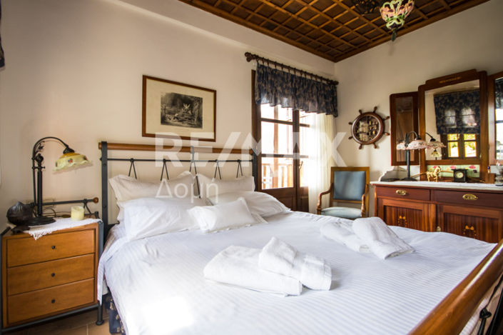 Image No.22-5 Bed Property for sale
