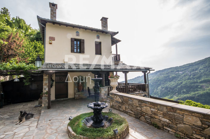 Image No.3-5 Bed Property for sale