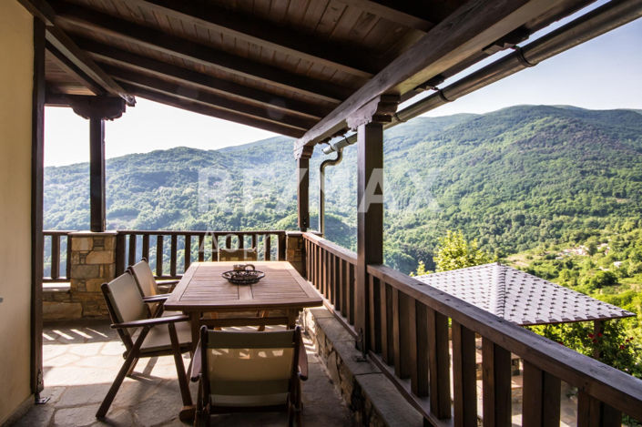 Image No.38-5 Bed Property for sale