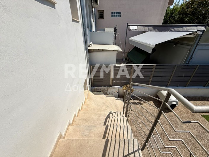 Image No.27-3 Bed Property for sale