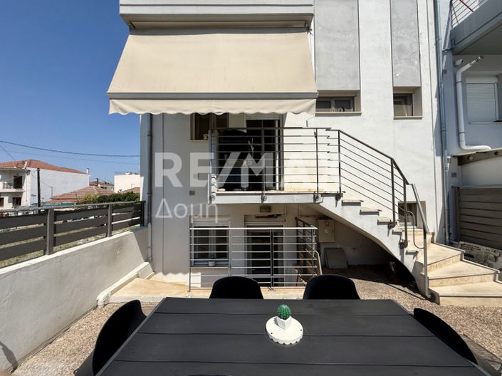 Image No.28-3 Bed Property for sale