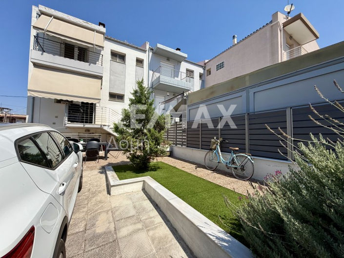 Image No.29-3 Bed Property for sale