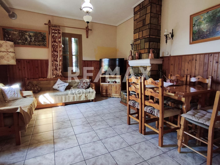 Image No.4-Propriété de 1 chambre à vendre à Magnésie
