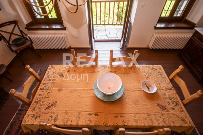 Image No.14-3 Bed Property for sale