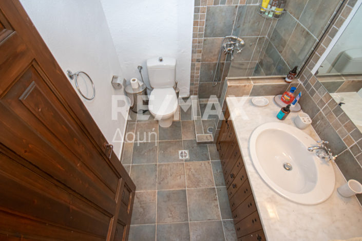 Image No.30-3 Bed Property for sale