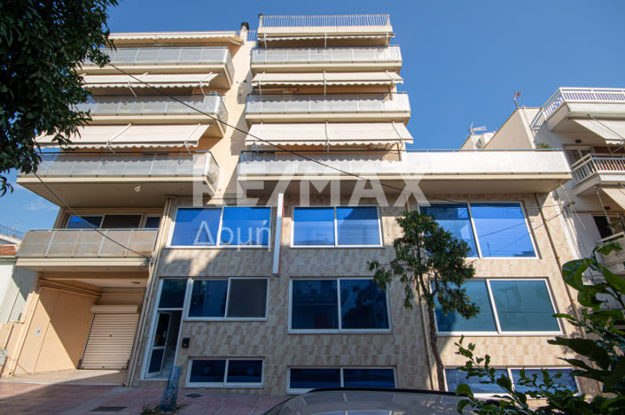 Image No.2-Propriété de 9 chambres à vendre à Magnésie