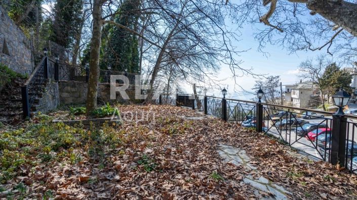 Image No.4-1 Bed House for sale