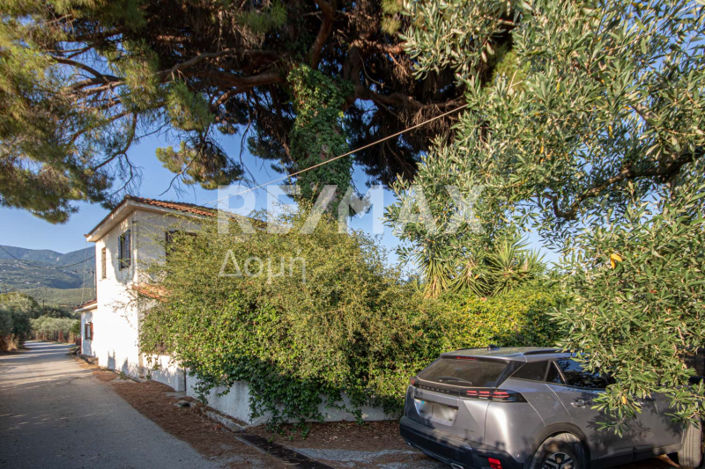 Image No.13-3 Bed House for sale
