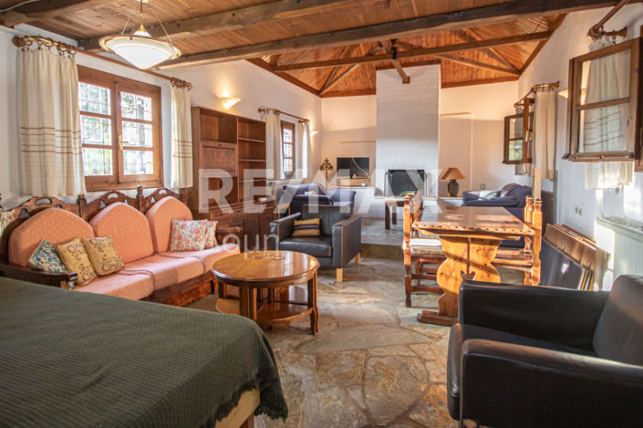Image No.39-3 Bed House for sale
