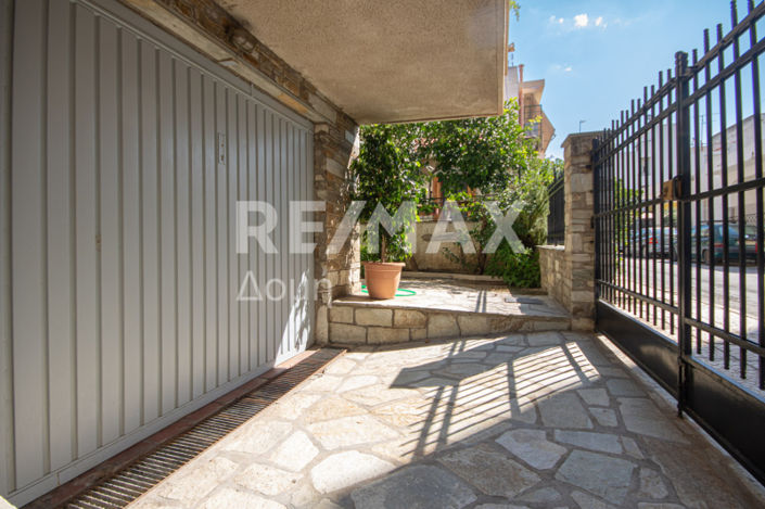 Image No.16-4 Bed House for sale