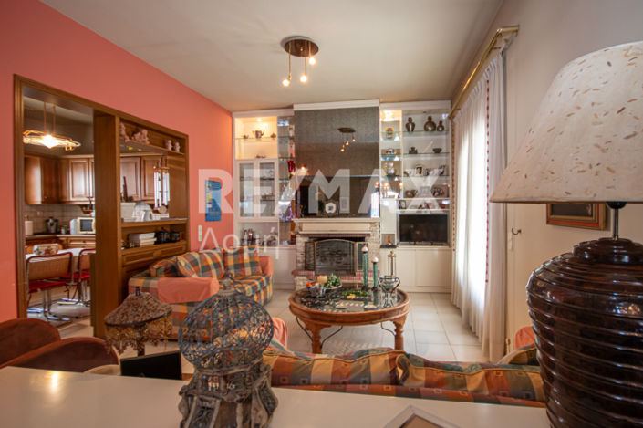 Image No.22-4 Bed House for sale