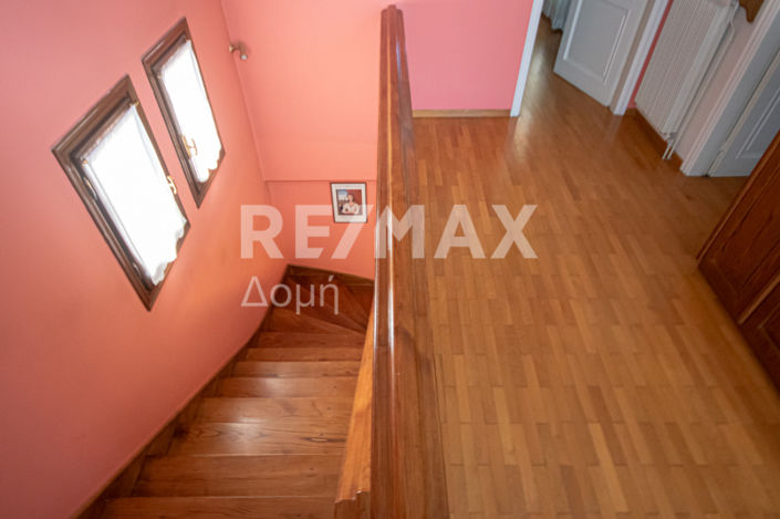 Image No.23-4 Bed House for sale