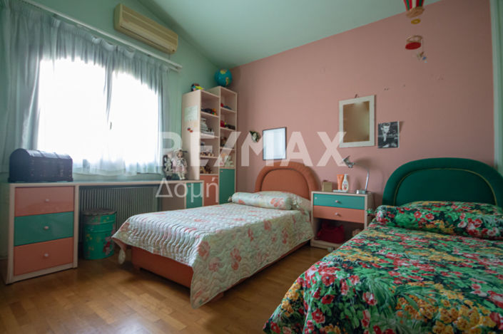 Image No.31-4 Bed House for sale