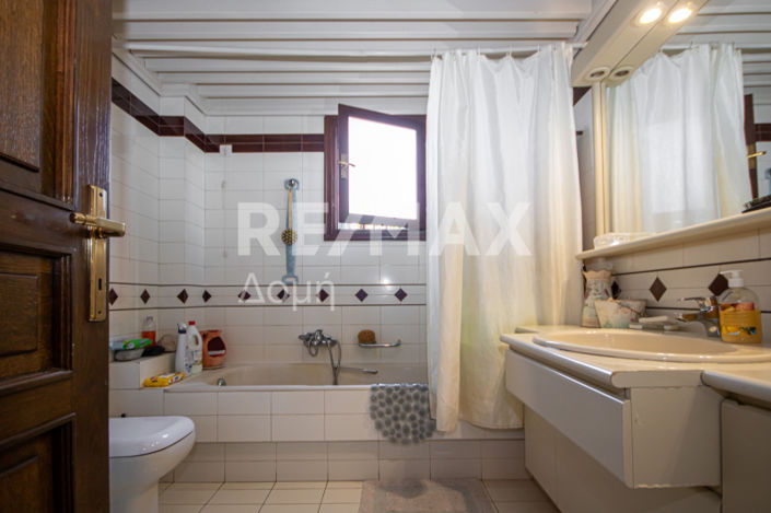 Image No.34-4 Bed House for sale