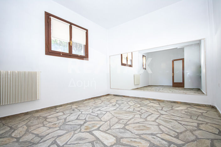 Image No.50-4 Bed House for sale