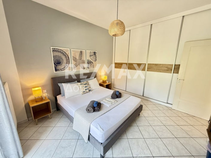 Image No.11-3 Bed Property for sale