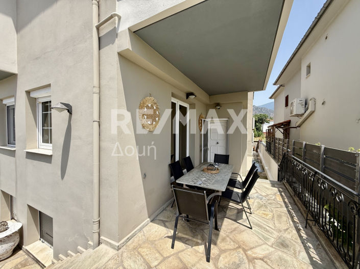 Image No.19-3 Bed Property for sale