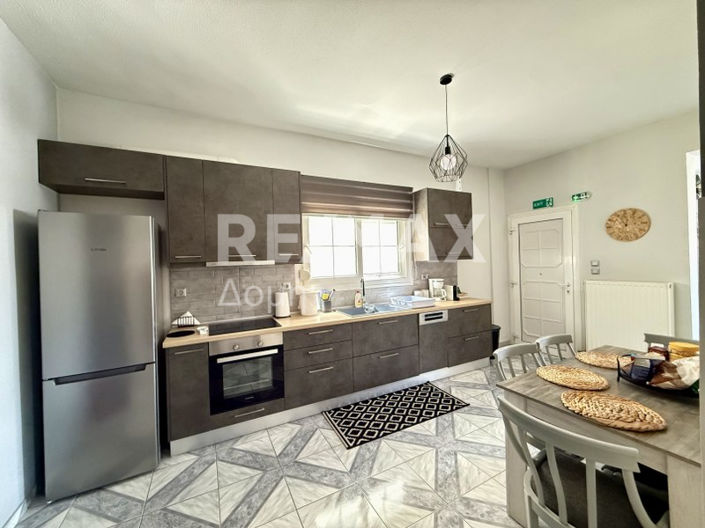 Image No.5-3 Bed Property for sale
