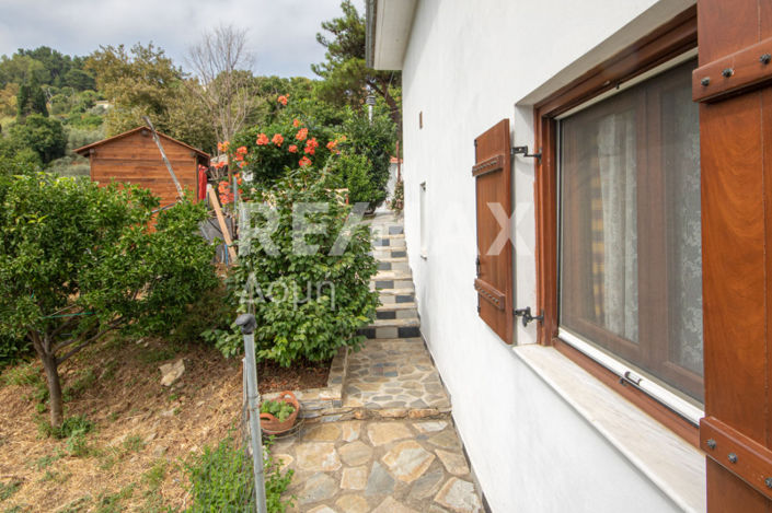 Image No.19-1 Bed Property for sale