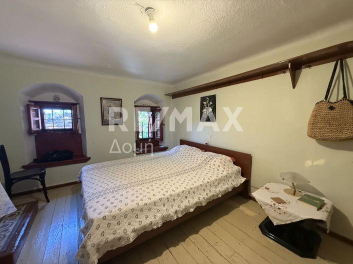 Image No.18-3 Bed Maisonette for sale
