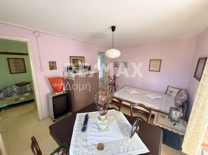 Image No.9-3 Bed Maisonette for sale