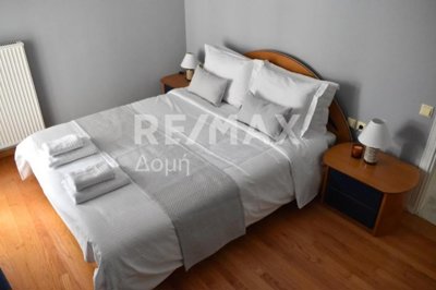 23402-106956092