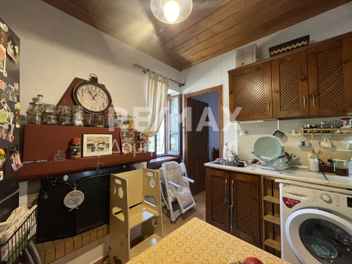 Image No.11-2 Bed House for sale