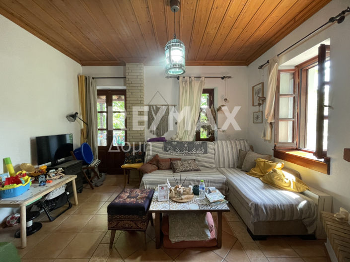 Image No.4-2 Bed House for sale