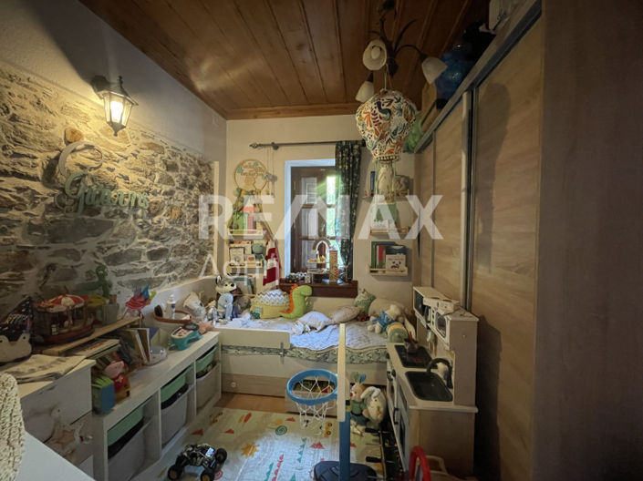 Image No.7-2 Bed House for sale