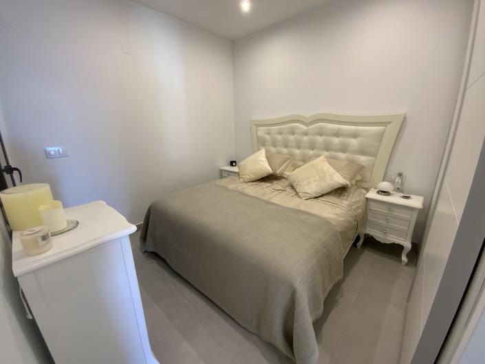 Image No.12-3 Bed Apartment for sale