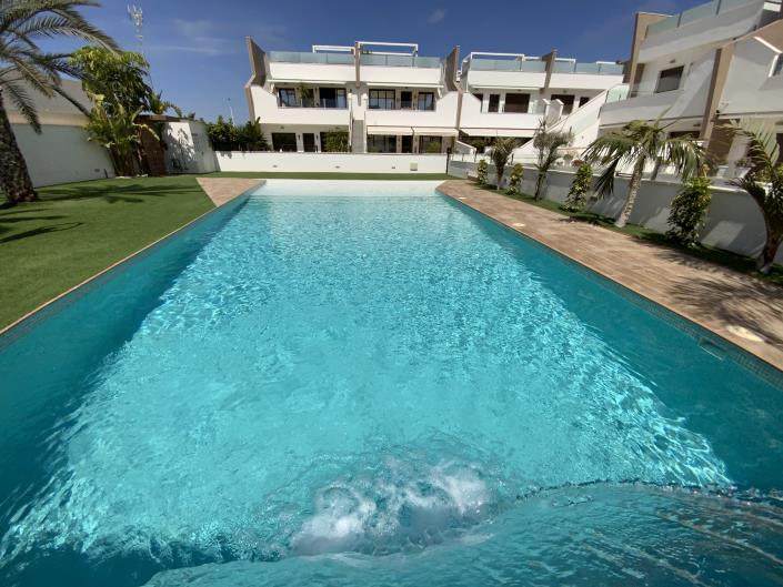 Image No.17-3 Bed Apartment for sale