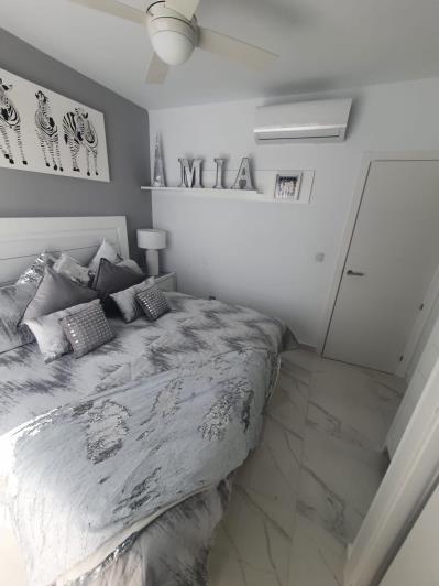 Image No.18-4 Bed Villa / Detached for sale