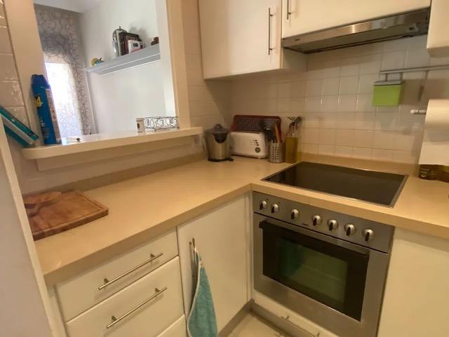 Image No.15-2 Bed Townhouse for sale