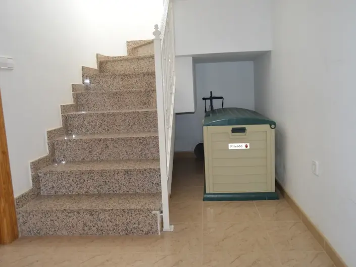 Image No.12-3 Bed Villa / Detached for sale