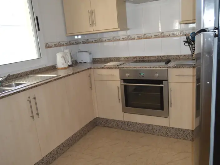 Image No.9-3 Bed Villa / Detached for sale