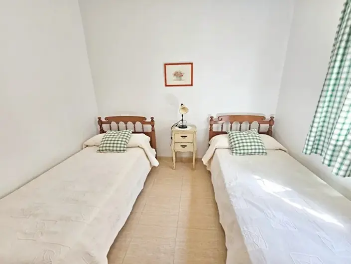 Image No.12-2 Bed Apartment for sale