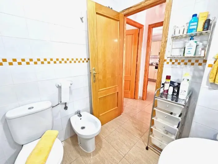 Image No.17-2 Bed Apartment for sale