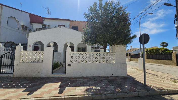 Image No.1-Bungalow de 3 chambres à vendre à Los Alcázares