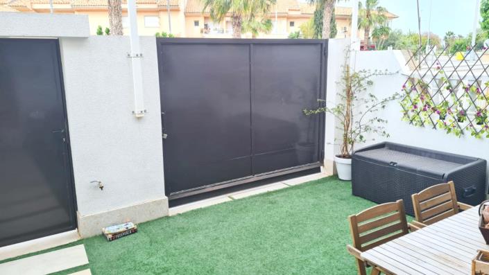 Image No.5-3 Bed Townhouse for sale