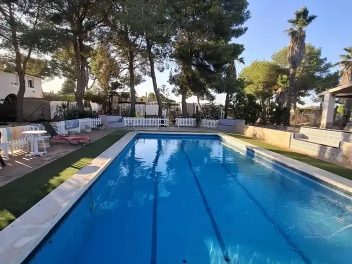 Image No.2-4 Bed Finca for sale