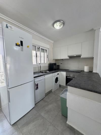 Image No.10-2 Bed House for sale