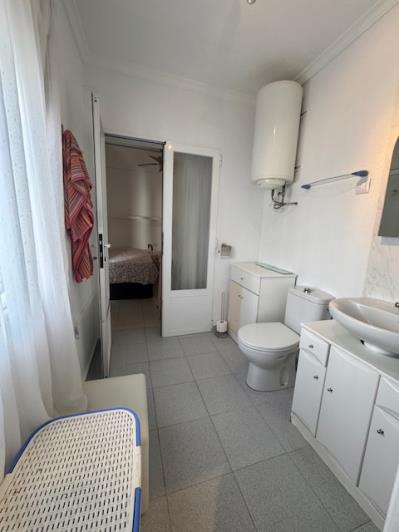 Image No.16-2 Bed House for sale