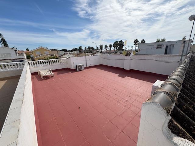 Image No.27-2 Bed House for sale