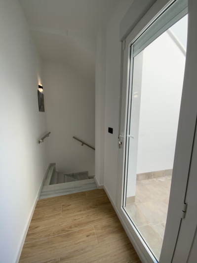 Image No.13-3 Bed Villa for sale