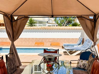 Image No.10-Villa / Détaché de 4 chambres à vendre à Punta Prima