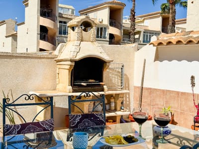 Image No.11-Villa / Détaché de 4 chambres à vendre à Punta Prima