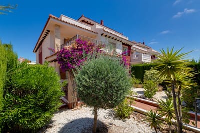 Image No.5-Villa / Détaché de 3 chambres à vendre à Orihuela Costa