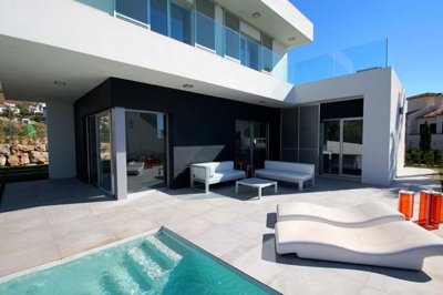 David Lloyd Signature Homes most sold property