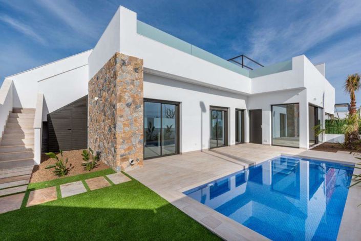 Image No.1-3 Bed Villa for sale